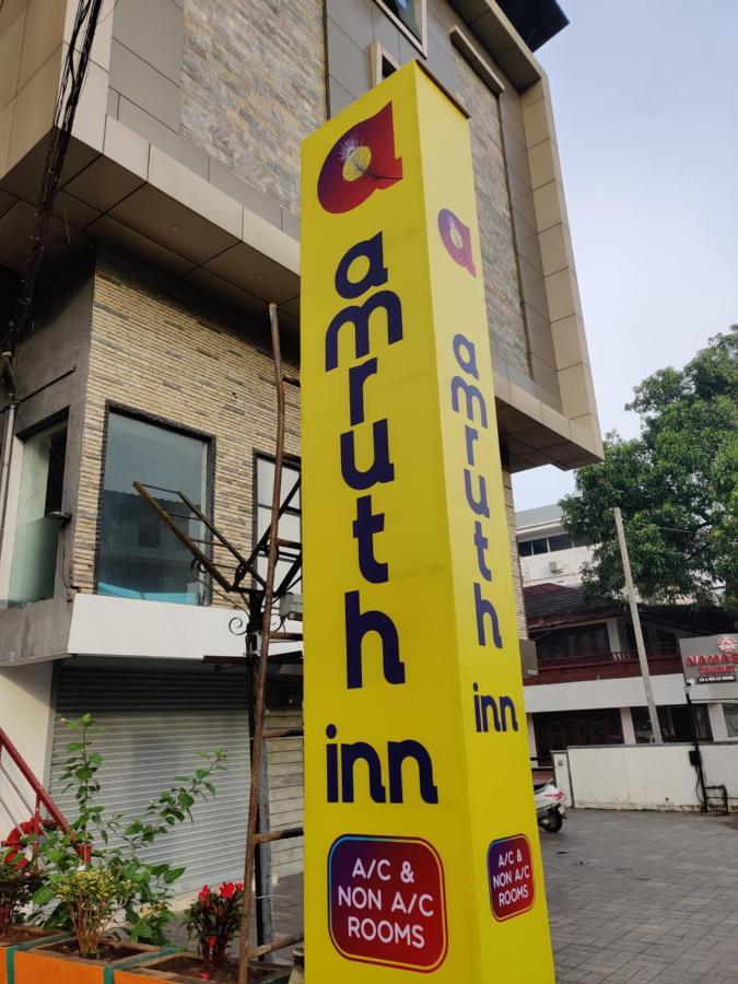 Amruth Inn Guruvāyūr Exterior foto