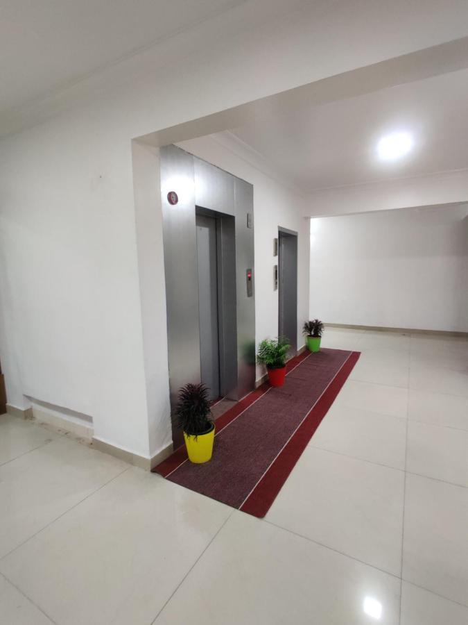 Amruth Inn Guruvāyūr Exterior foto